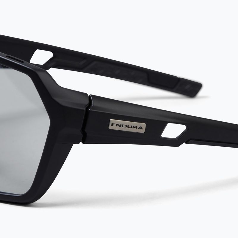 Endura Singletrack Photochromic black/photochromic silver flash mirror/ambe sunglasses 3