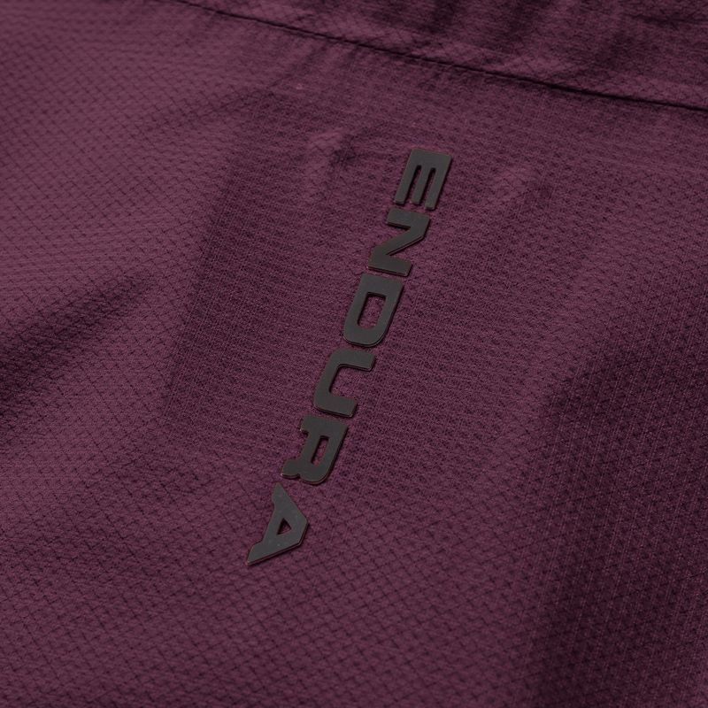 Men's cycling jacket Endura Alltrack Race Cape black cherry 11