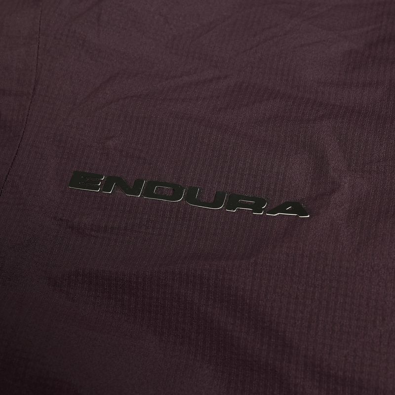 Women's cycling jacket Endura Alltrack Race Cape black cherry 11