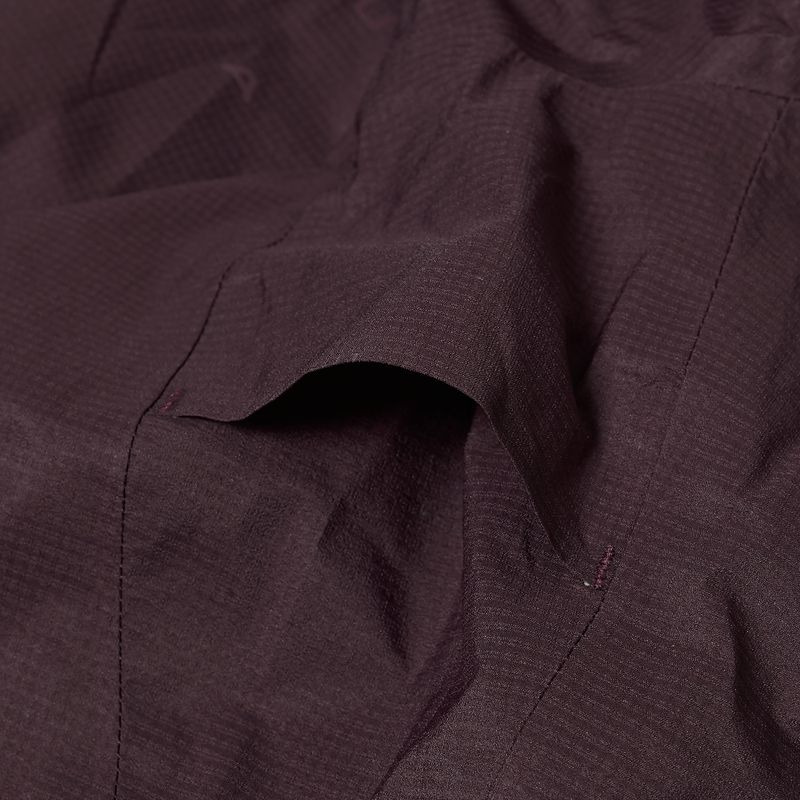 Women's cycling jacket Endura Alltrack Race Cape black cherry 12