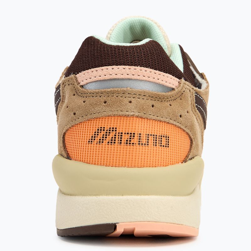 Mizuno Sky Medal summer sand/ chicory coffee/ muskmelon shoes 6