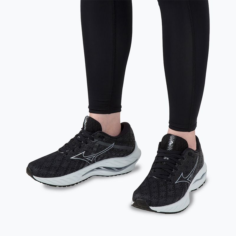 Women's running shoes Mizuno Wave Inspire 19 D black/ silver/ snowcrest 13