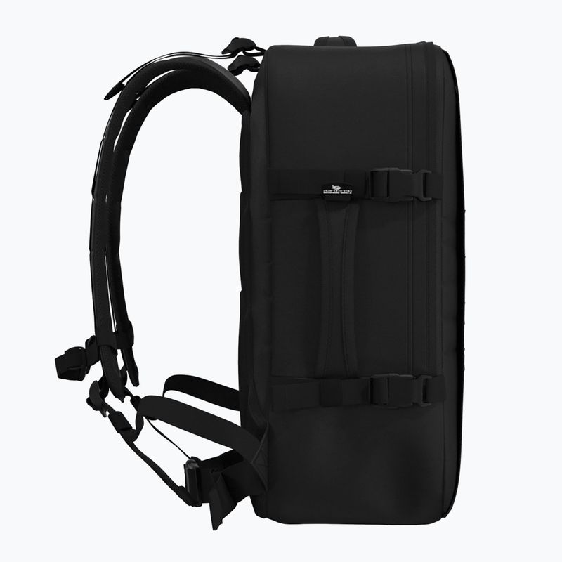 CabinZero Military 44 l hiking backpack absolute black 5
