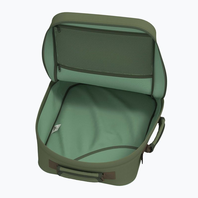 CabinZero Classic 44 l georgian khaki hiking backpack 7