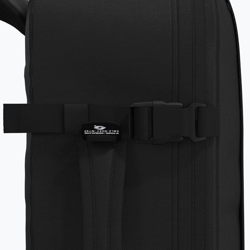 CabinZero Military 36 l hiking backpack absolute black 9