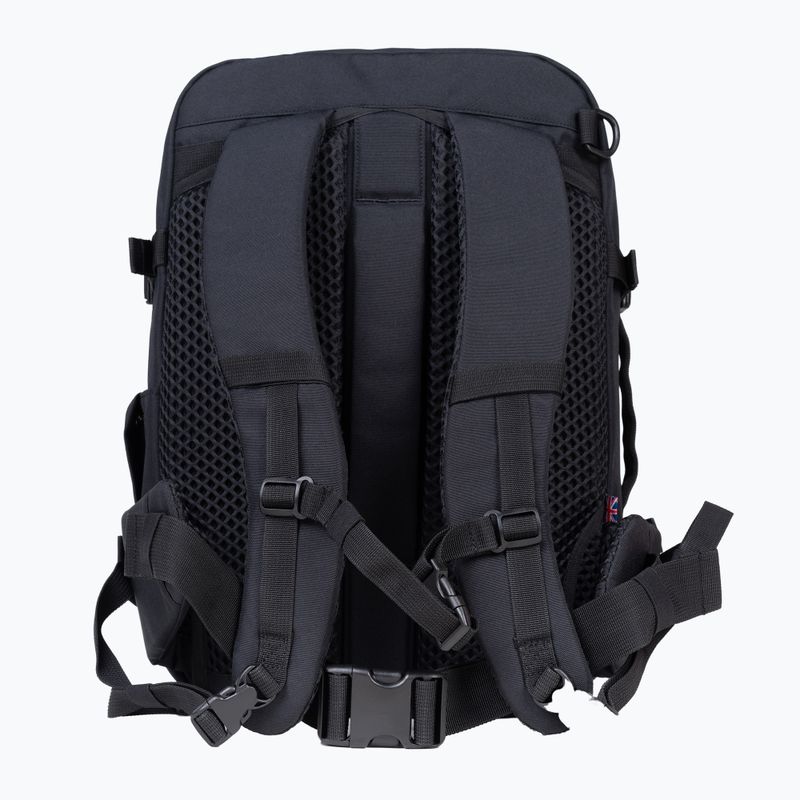 CabinZero Classic Pro 32 l absolute black hiking backpack 3