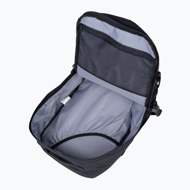 CabinZero Classic Pro 32 l absolute black hiking backpack 9