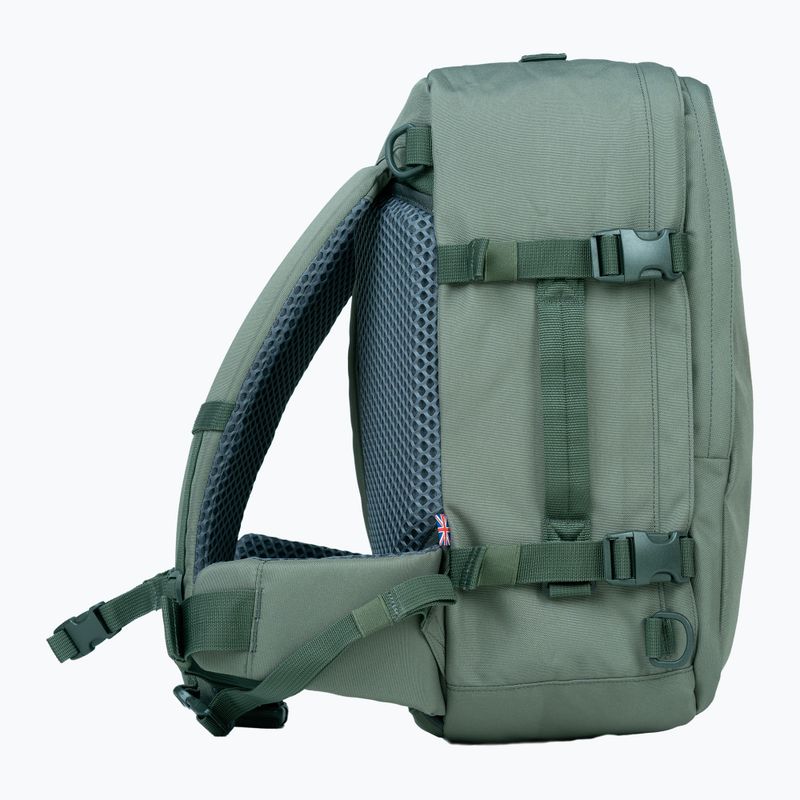 CabinZero Classic Pro 32 l georgian khaki hiking backpack 6