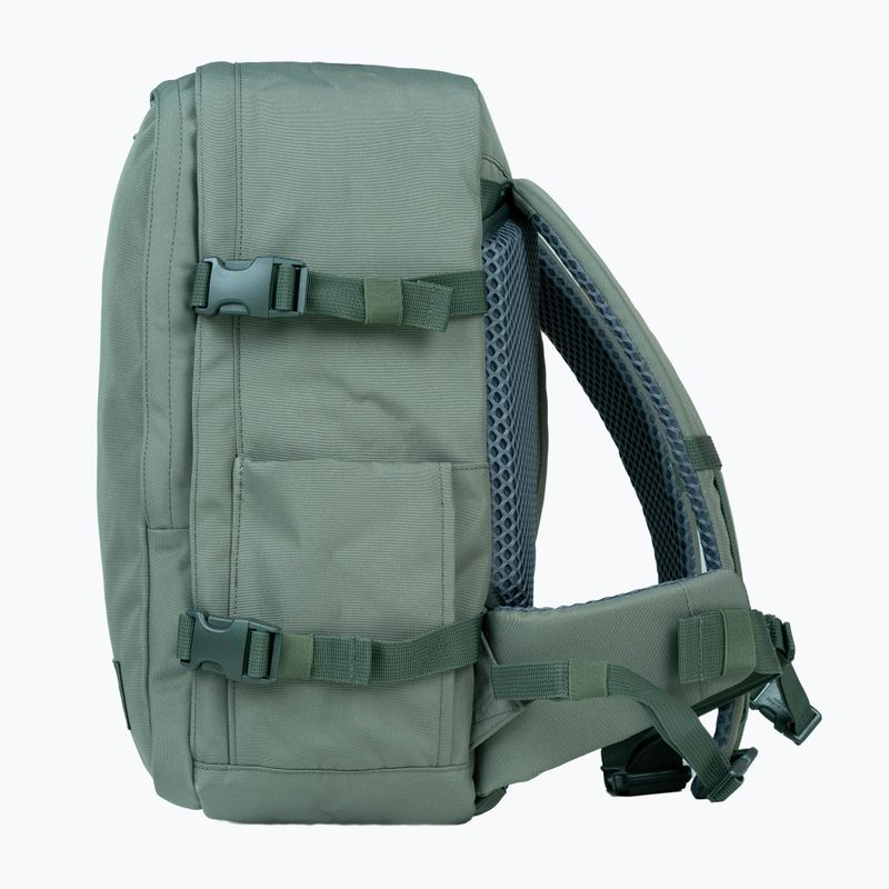 CabinZero Classic Pro 32 l georgian khaki hiking backpack 7