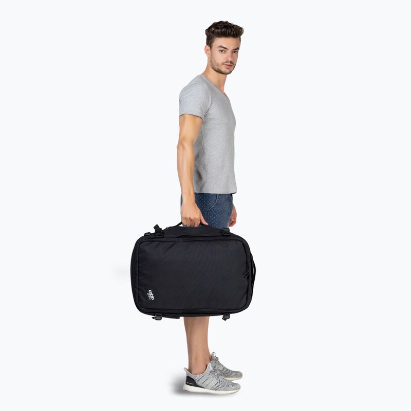 CabinZero Classic Pro 42 l absolute black hiking backpack 13