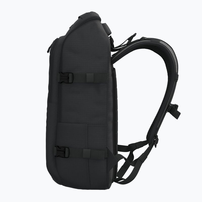CabinZero Adventure Pro 32 l hiking backpack absolute black 6