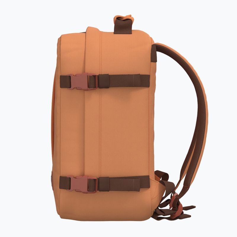 CabinZero Classic 28 l gobi sands hiking backpack 6