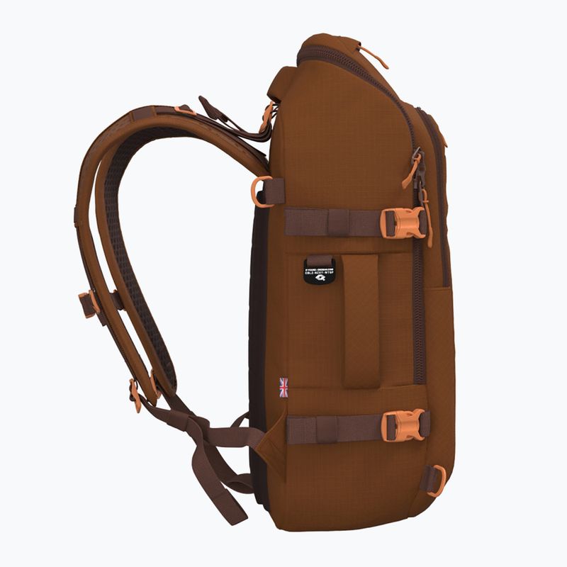 CabinZero Adventure Pro 32 l saigon coffee hiking backpack 5
