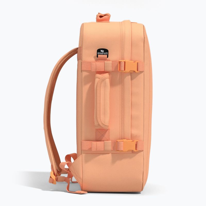 Hiking backpack CabinZero Classic 44 l sunny day 5