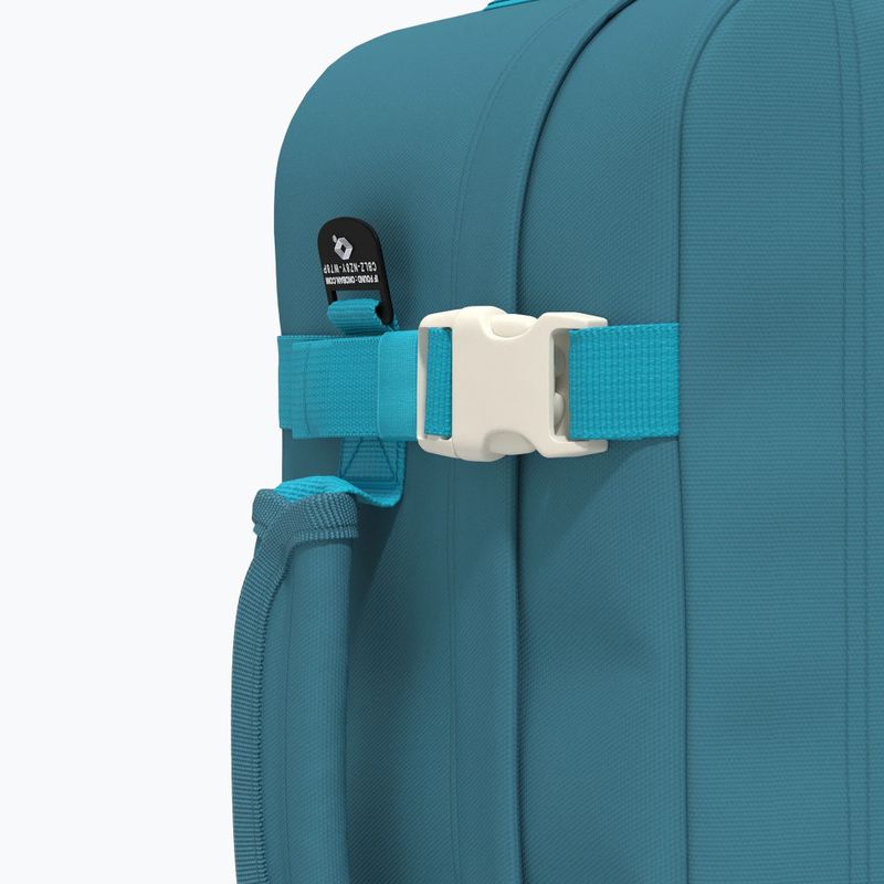 Travel backpack CabinZero Classic 28 l 10