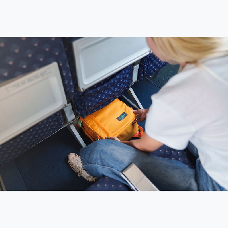 Hiking backpack CabinZero Classic 28 l 14