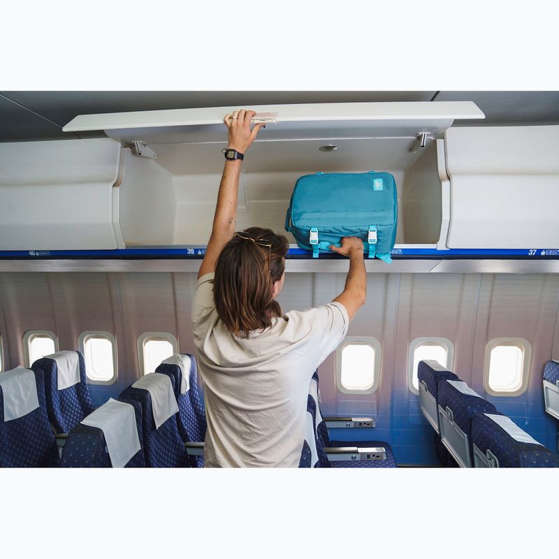 Hiking backpack CabinZero Classic 36 l bali blue 17