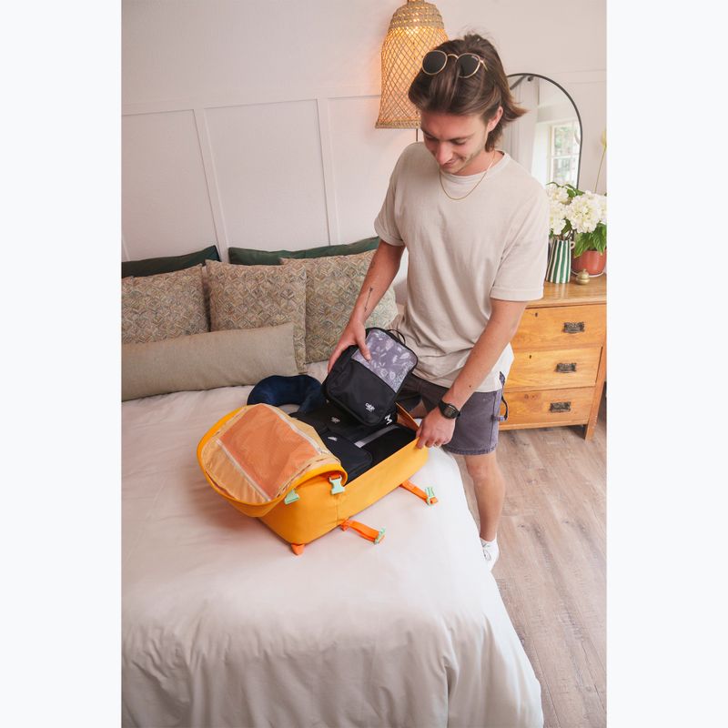 Hiking backpack CabinZero Classic 36 l honeycomb 16