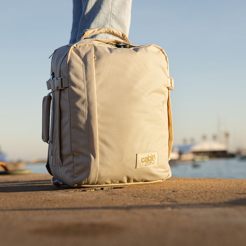 Hiking backpack CabinZero Classic Tech 28 l shell white 14