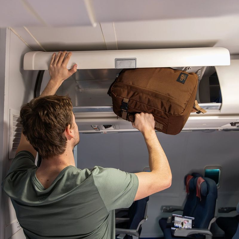 Hiking backpack CabinZero Classic Tech 28 l redwood 15