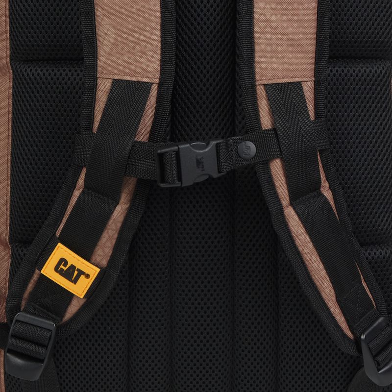 Urban backpack Caterpillar Barry Backpack 31 l brown sugar streamline 8
