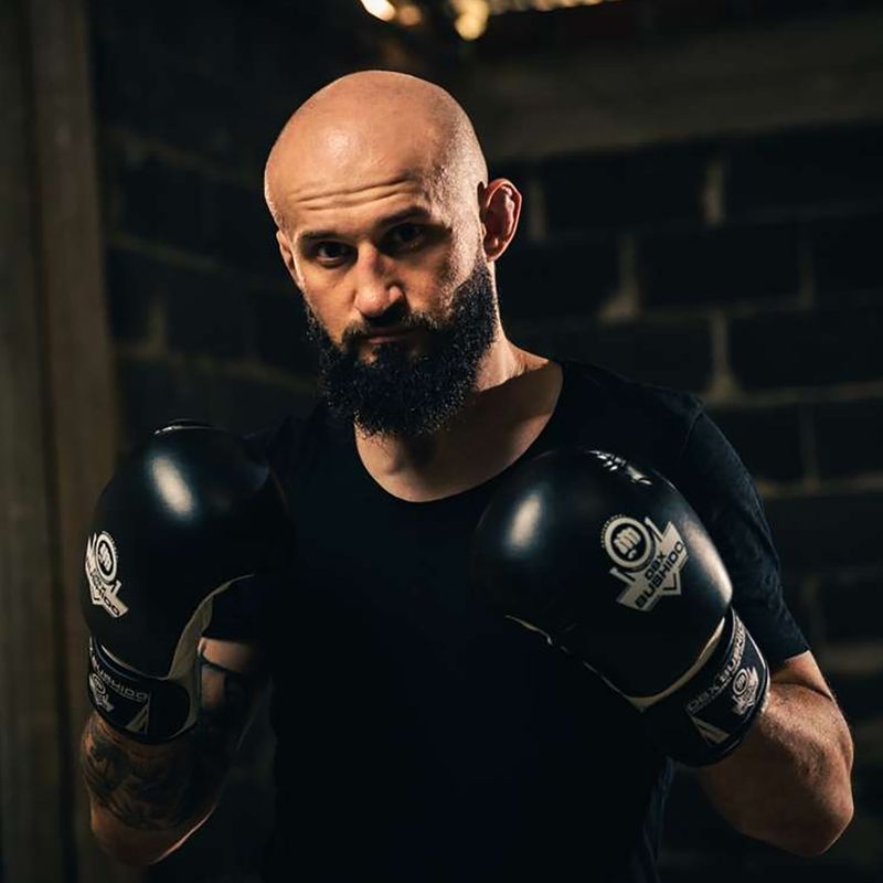 DBX BUSHIDO ARB-407 black/white boxing gloves 16