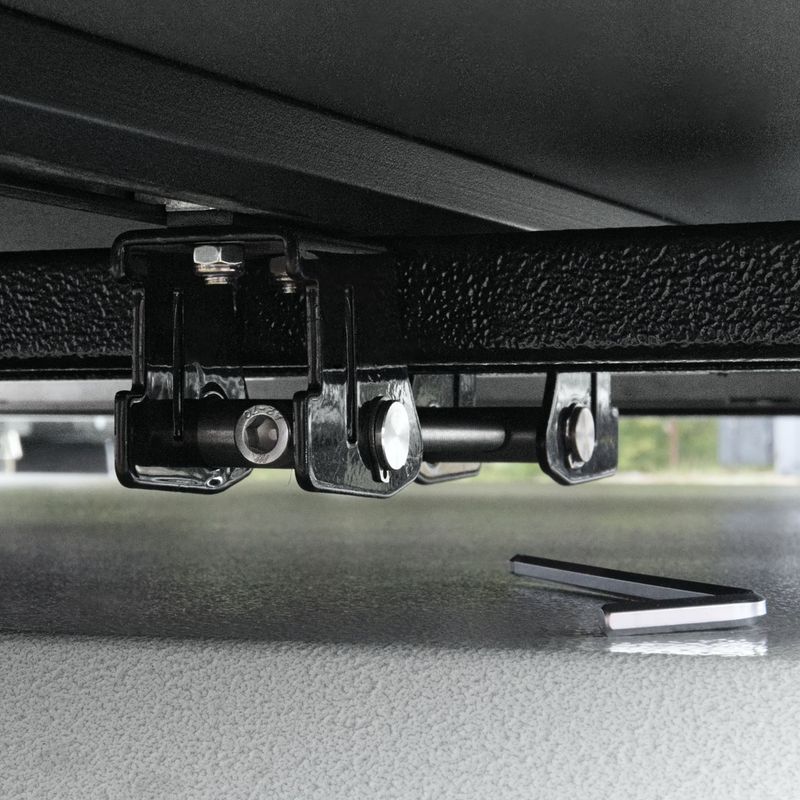 Mounting bracket OFFLANDER Anti-Theft Roof Tent Brackets 4 pack black 11