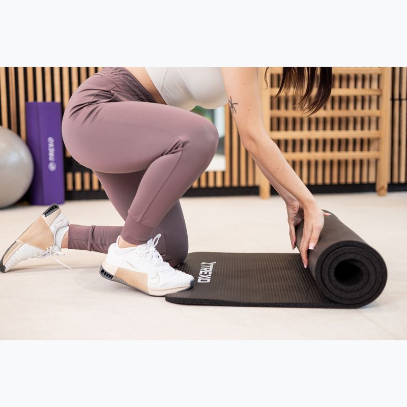 TREXO NBR 15 mm exercise mat with strap black 5