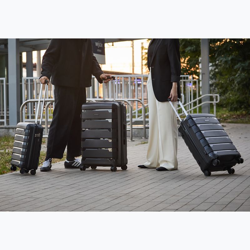 Large travel suitcase KADVA Cayes 113 l black 20