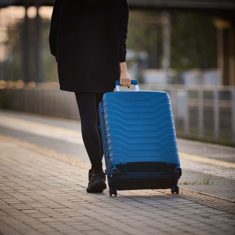 Medium travel suitcase KADVA Sancho 72 l blue 13