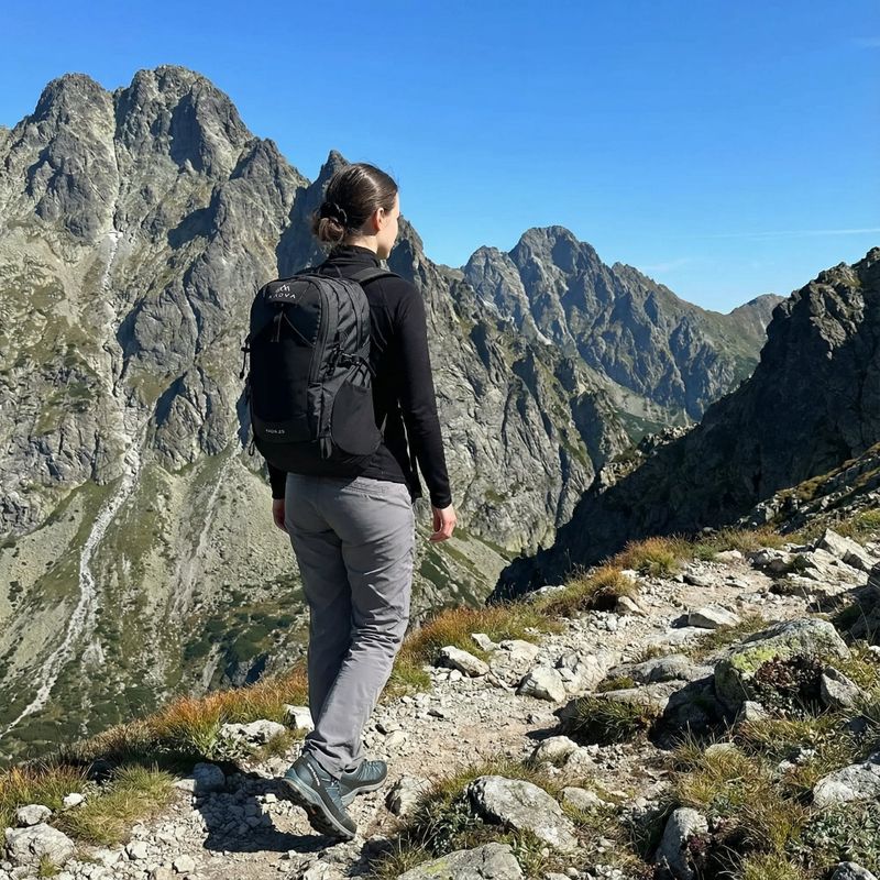 KADVA Krok 25 l city backpack black 11