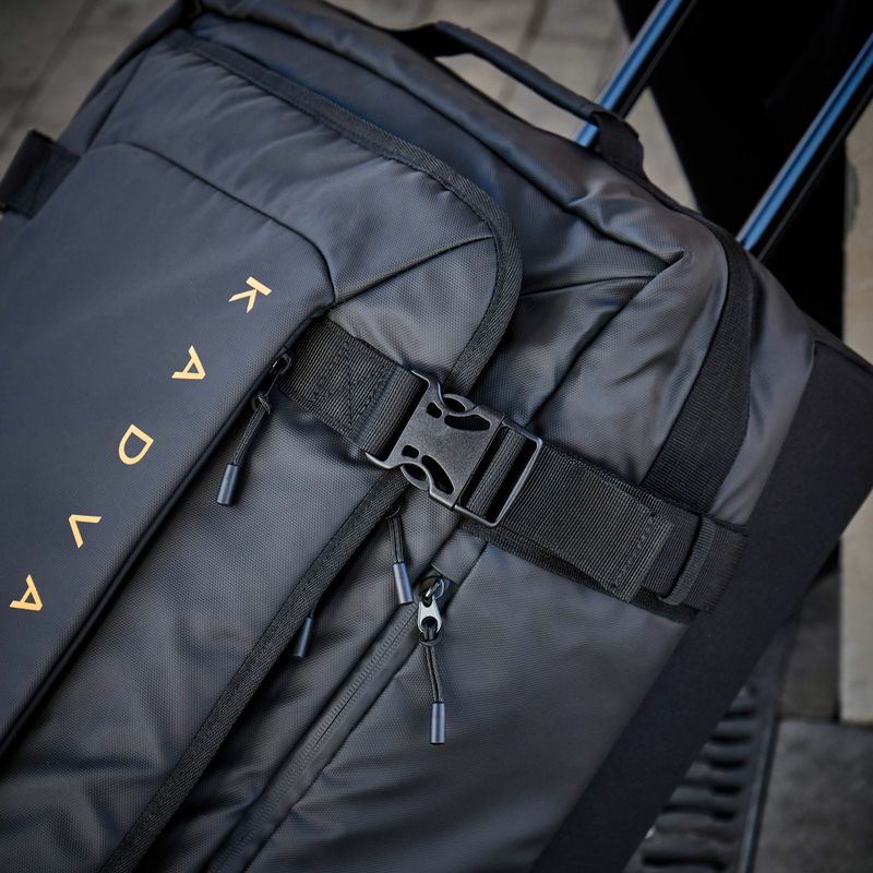 Medium travel suitcase KADVA Lazio 74 l black 8