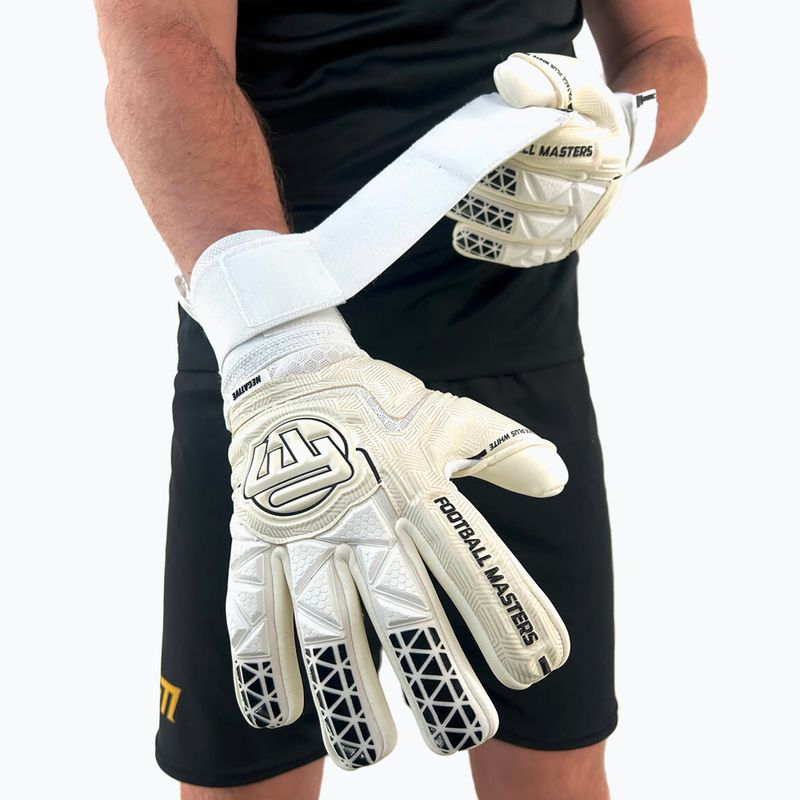 Football Masters Voltage Plus NC white goalkeeper gloves 4