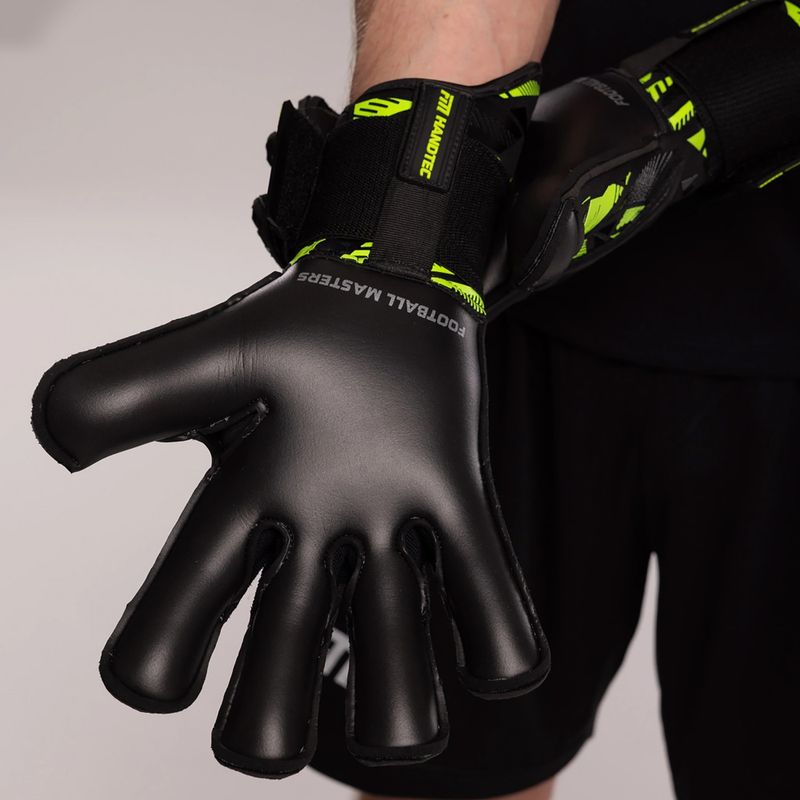 Football Masters Invictus X Pro RF green goalkeeping gloves 4