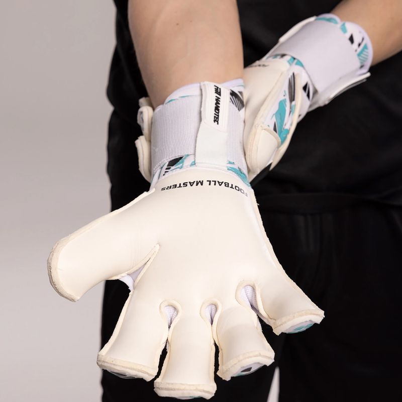 Football Masters Invictus X Pro RF white/ocean goalkeeping gloves 4