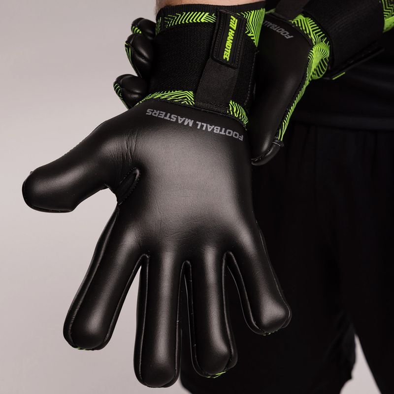 Football Masters Varis X Pro NC goalkeeper gloves black/green 3