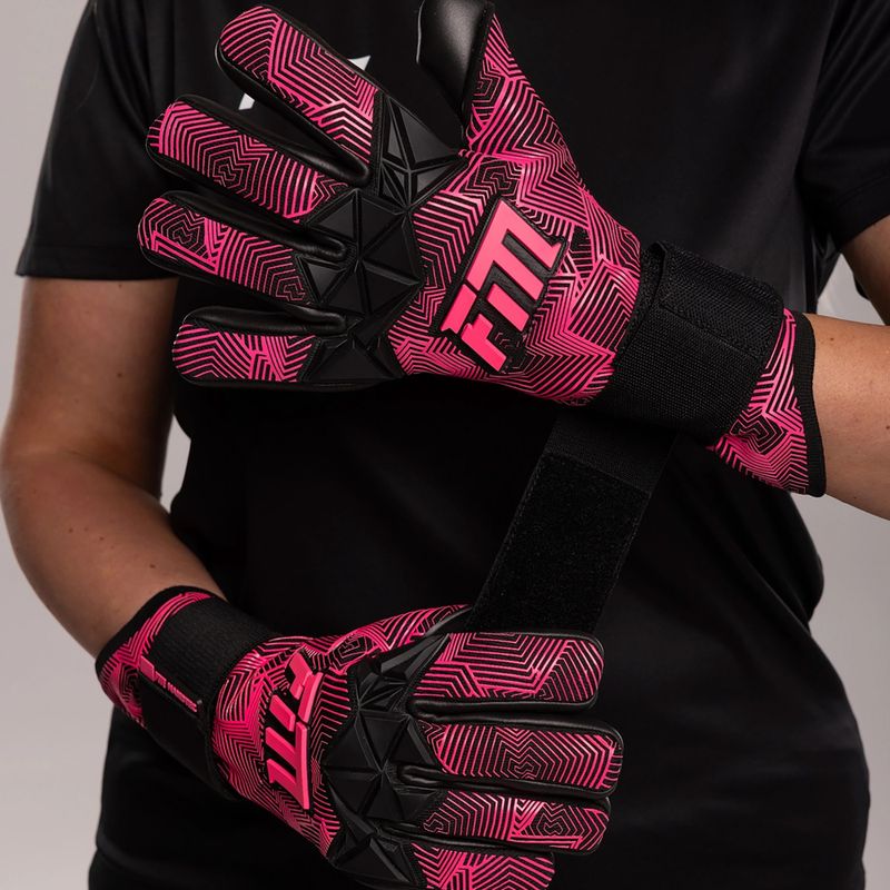 Football Masters Varis X Pro NC goalkeeper gloves black/pink 4