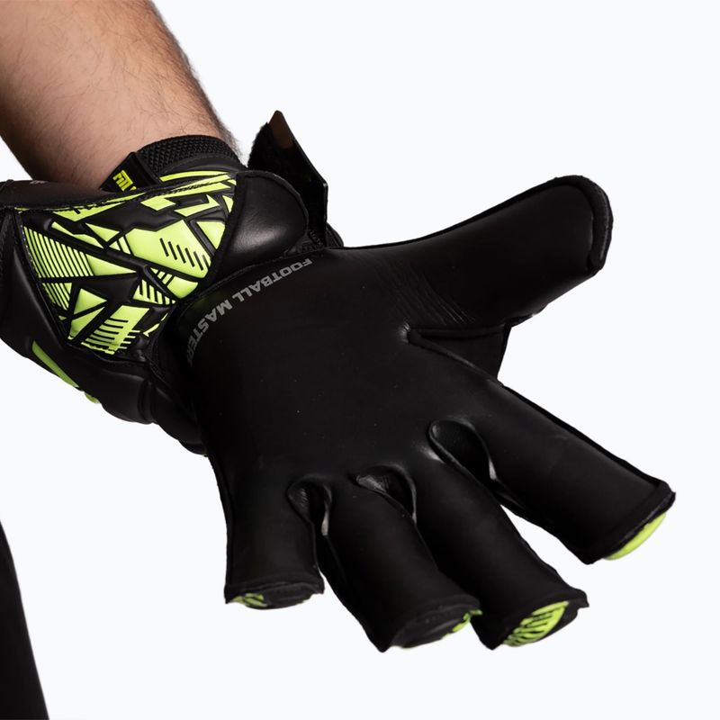 Goalkeeper gloves Football Masters Invictus X Training black/green 4
