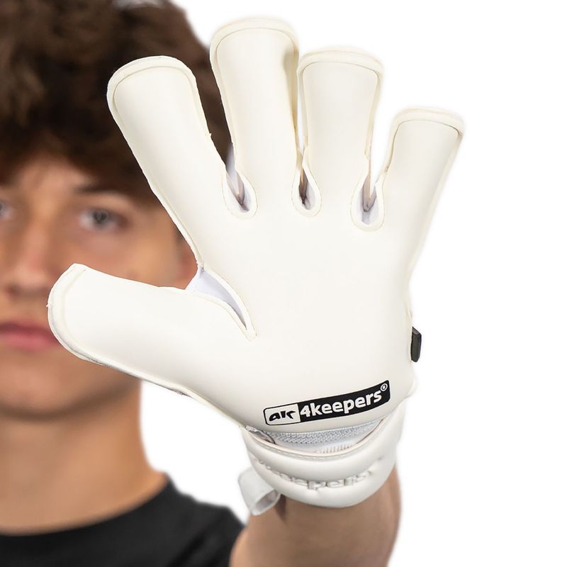 Children's goalkeeper gloves 4keepers Champ VII RF2G Jr gold/white 9