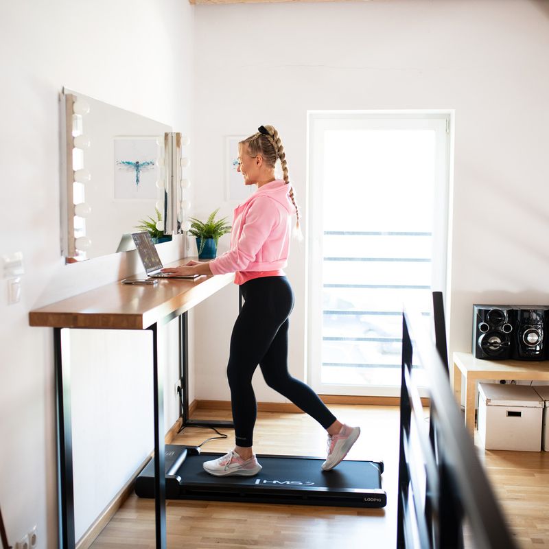 Electric treadmill HMS LOOP10 black 7