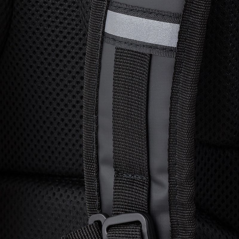 Backpack MANTO Roll Top New York 25 l black 7