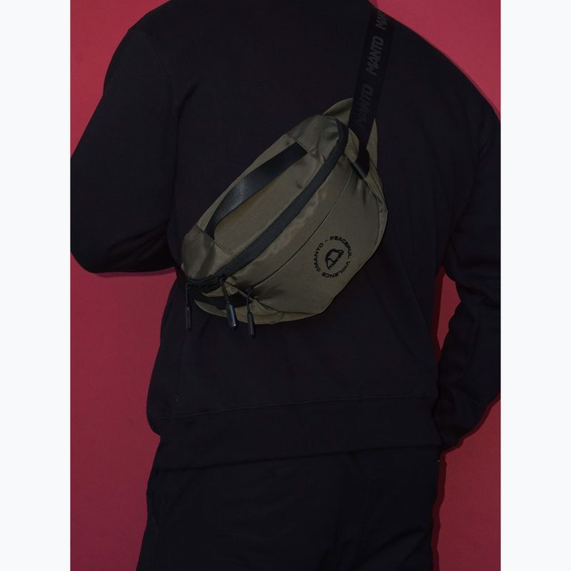 MANTO Circle khaki waistbag 8