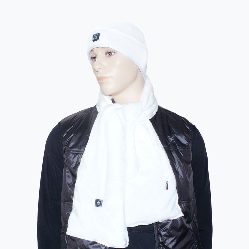 Glovii GA1W heated scarf white 9