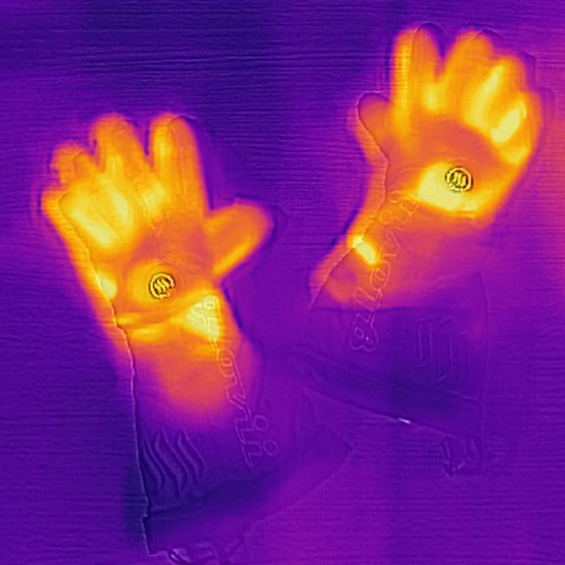 Glovii GS9 heated ski gloves black 16