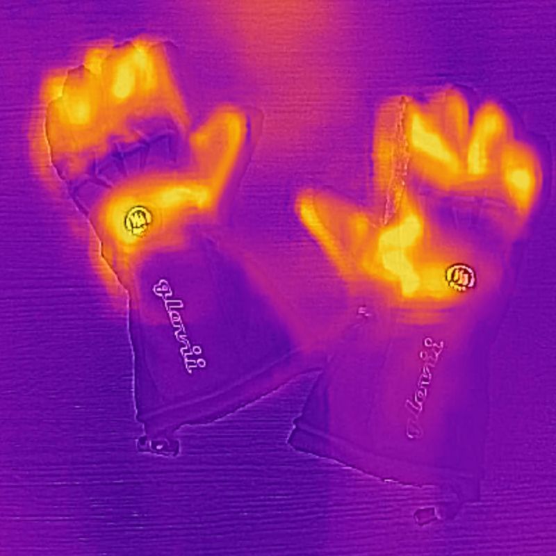 Glovii GR2 heated gloves black 11
