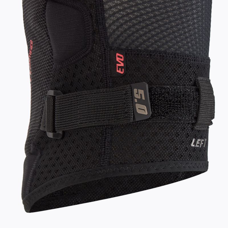 Leatt 3DF 5.0 Evo black bicycle knee protectors 5