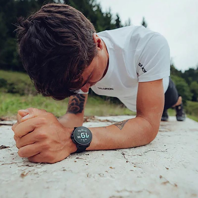 Suunto Race black watch 5