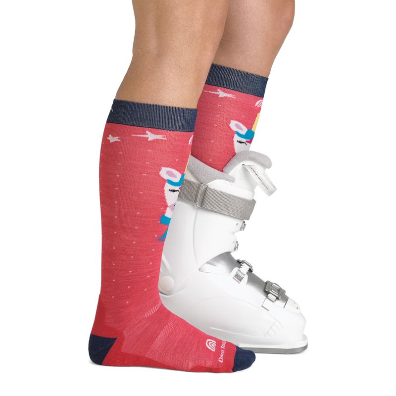 Children's ski socks Darn Tough Magic Mountain OTC Midweight with Cushion w/ Padded Shin raspberry 4