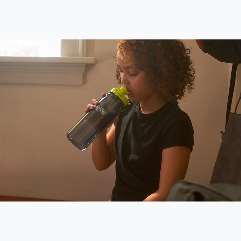 Nalgene On The Fly 740 ml travel bottle charcoal/lime cap 9