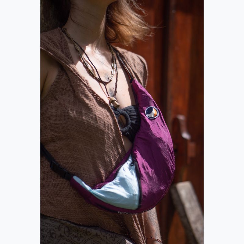 Ticket To The Moon Upcycled Sling shoulder bag plum/cloud 7